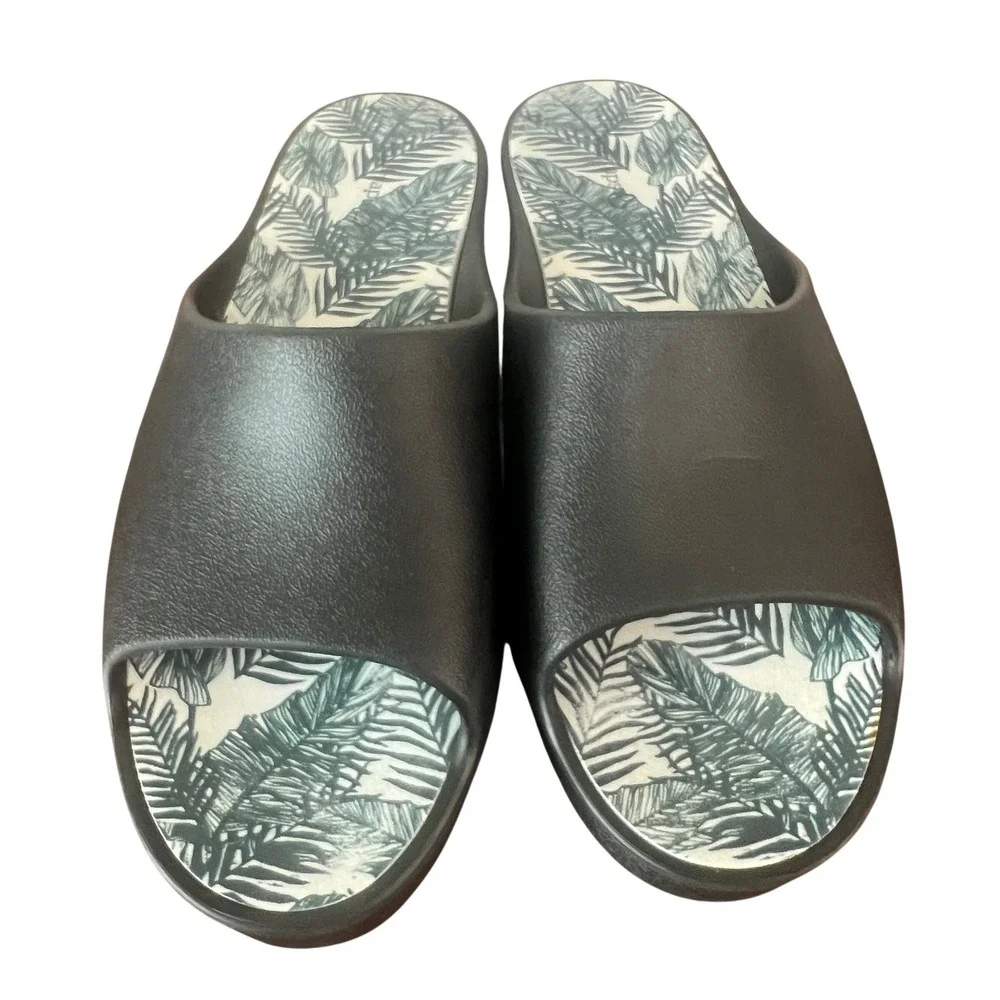 Baretraps Womens Black Platform Slide Sandals Tropical Leaf Print Size 10